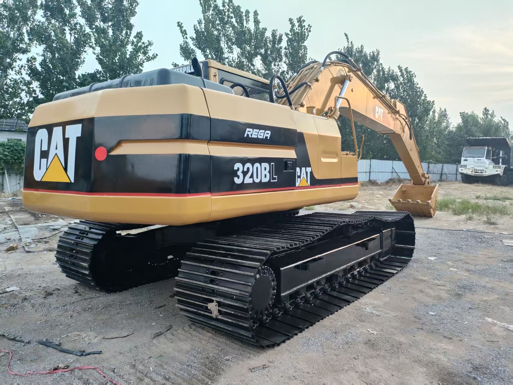 320BL